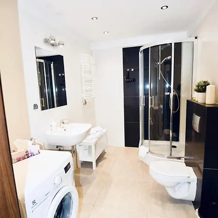 - Friedleina Apartment *
